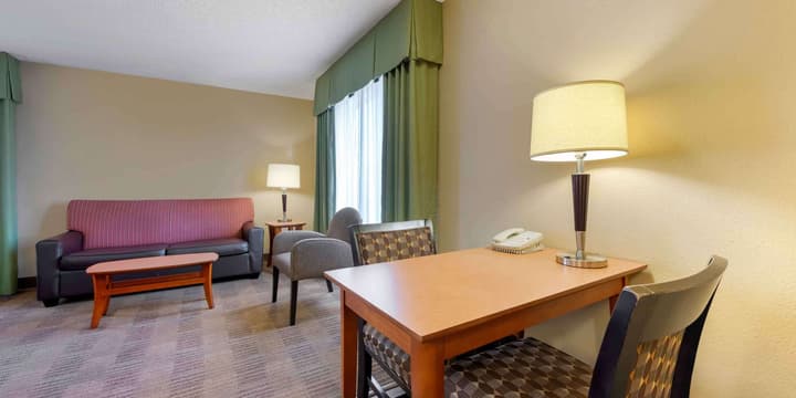 Extended Stay America Suites Orlando Theme Parks Vineland Rd