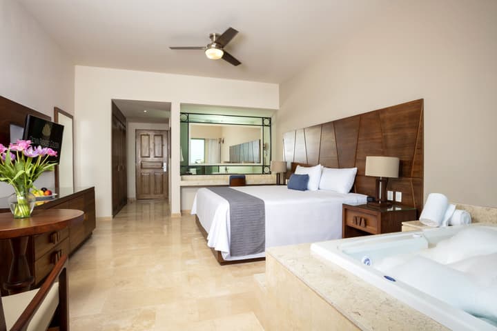 Crown Paradise Golden All Inclusive Resort - Adults Only