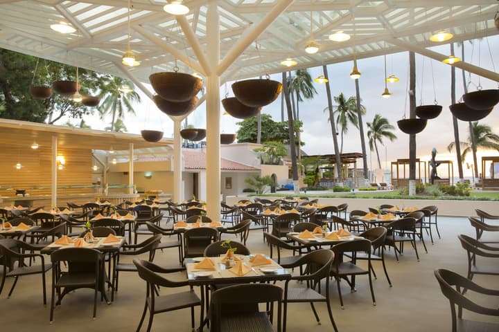 Crown Paradise Golden All Inclusive Resort - Adults Only