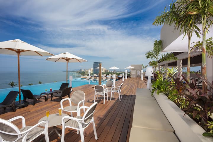 Crown Paradise Golden All Inclusive Resort - Adults Only