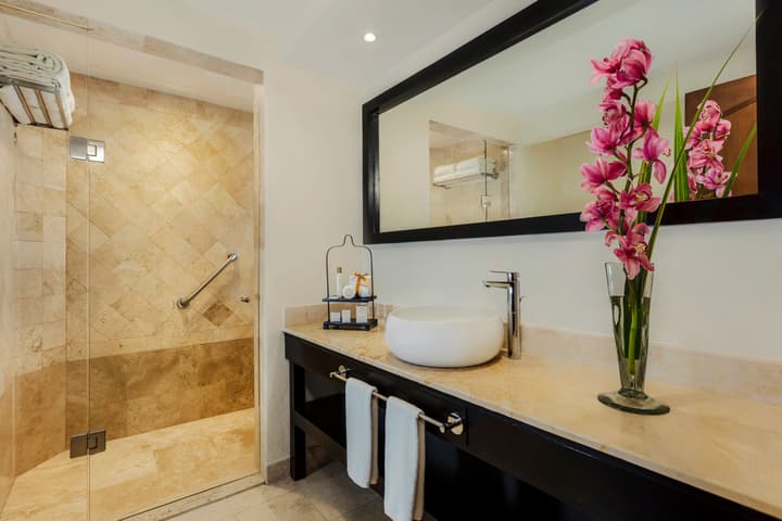 Dreams Los Cabos Suites Golf Resort & Spa - All Inclusive