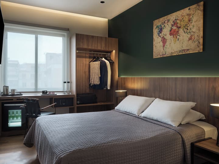 Candia Hotel