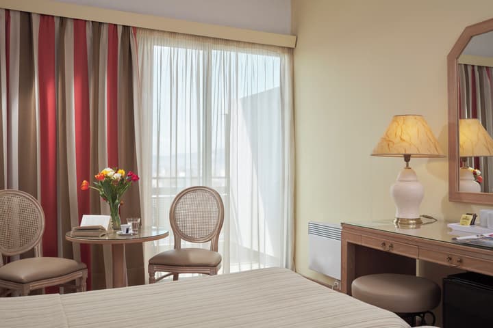 Candia Hotel