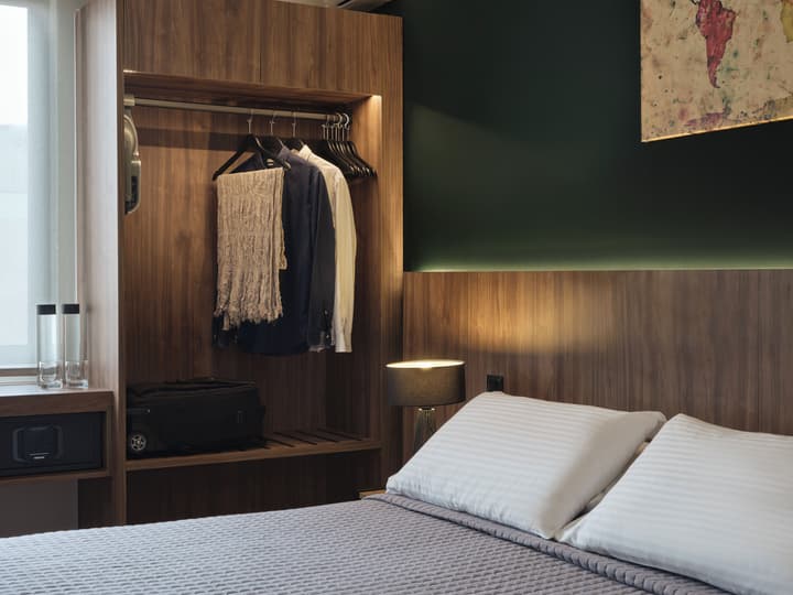 Candia Hotel