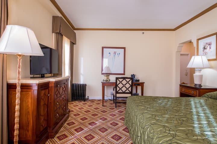 Embassy Hotel