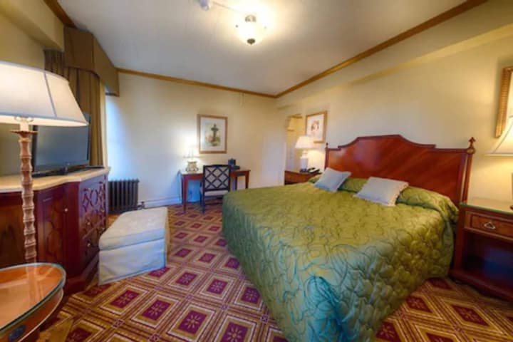 Embassy Hotel