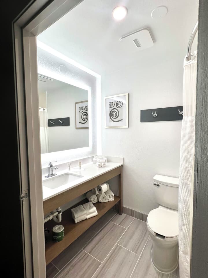 Country Inn & Suites by Radisson, Fort Worth, TX