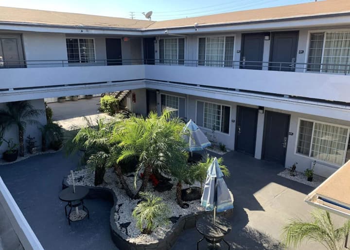 Skyways Hotel