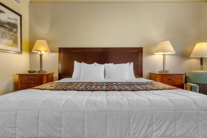 Inn at the Highland Denver Downtown