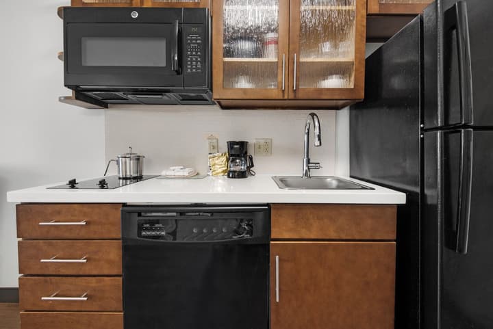 Candlewood Suites Pensacola - University Area by IHG