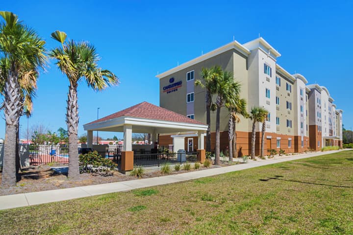 Candlewood Suites Pensacola - University Area by IHG