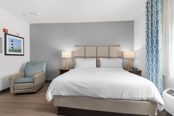Candlewood Suites Pensacola - University Area by IHG
