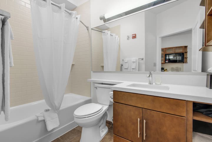 Candlewood Suites Pensacola - University Area by IHG