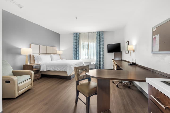 Candlewood Suites Pensacola - University Area by IHG