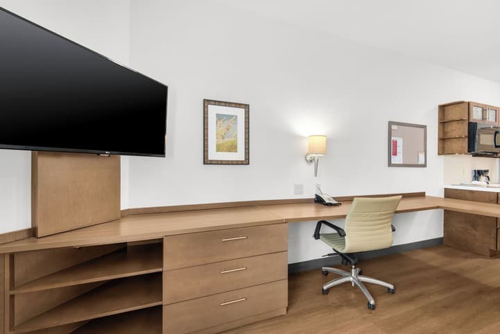 Candlewood Suites Pensacola - University Area by IHG