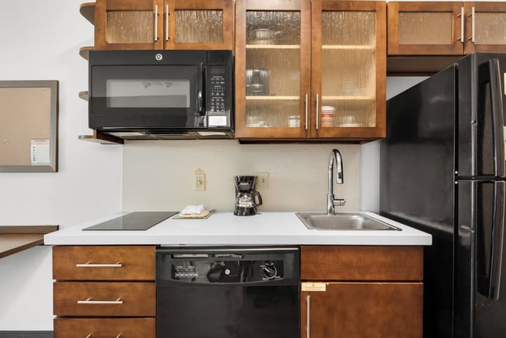 Candlewood Suites Pensacola - University Area by IHG