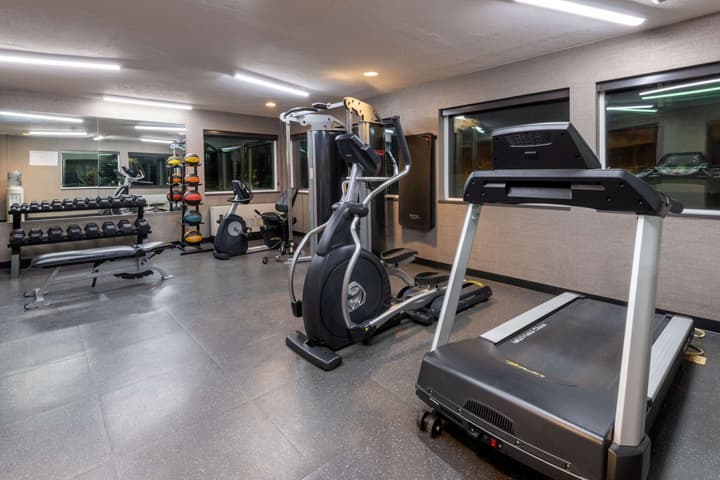 La Quinta Inn & Suites by Wyndham Anchorage Airport