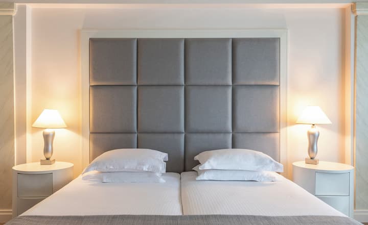 NJV Athens Plaza Hotel