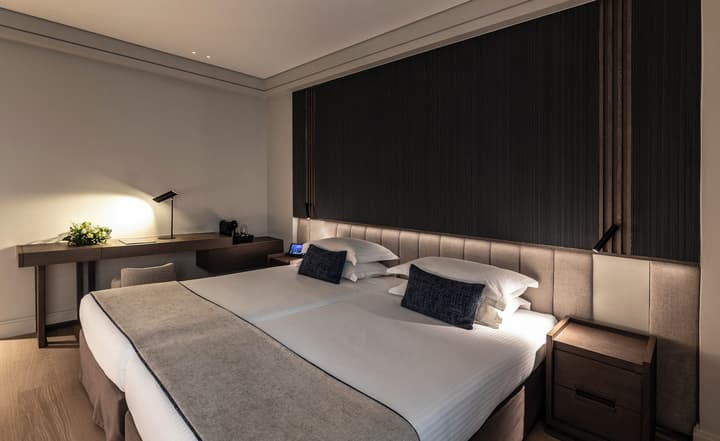 NJV Athens Plaza Hotel