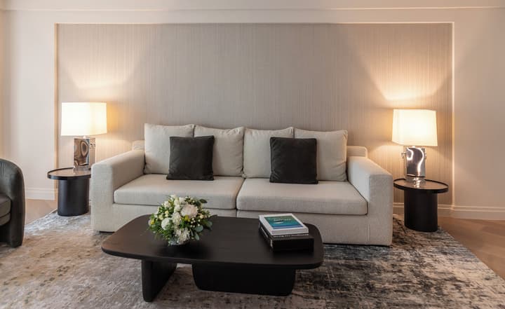 NJV Athens Plaza Hotel