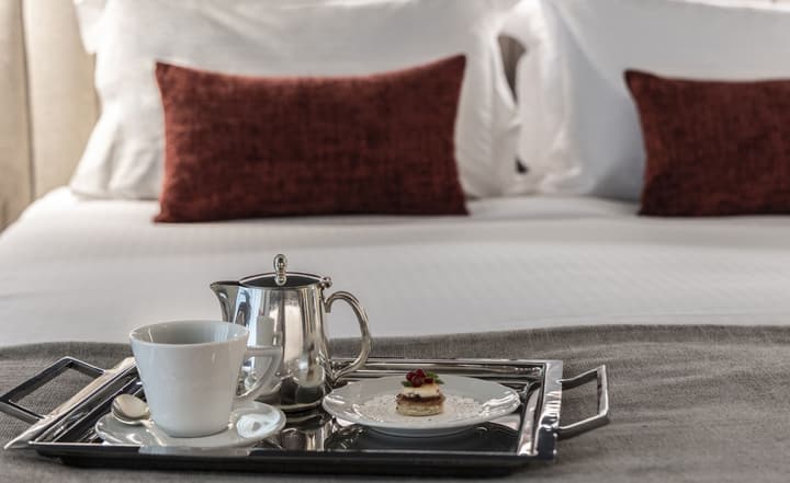 NJV Athens Plaza Hotel