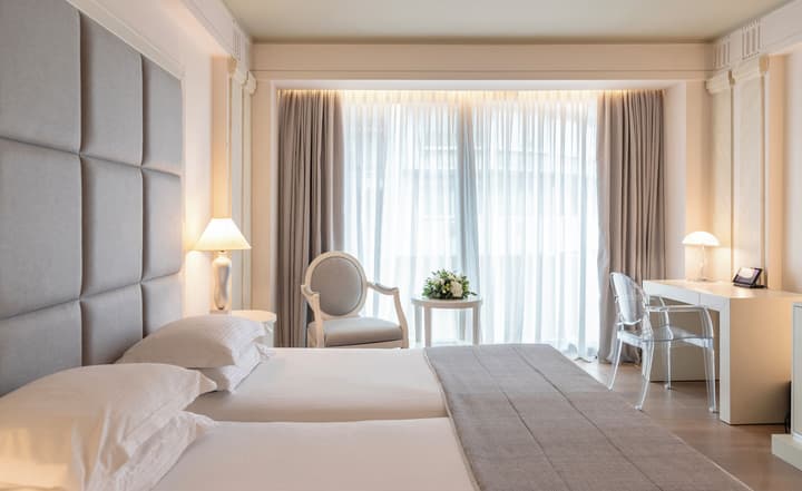 NJV Athens Plaza Hotel