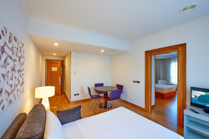 Hotel Vigo Los Galeones Affiliated by Meliá