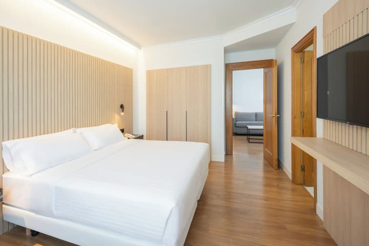 Hotel Vigo Los Galeones Affiliated by Meliá