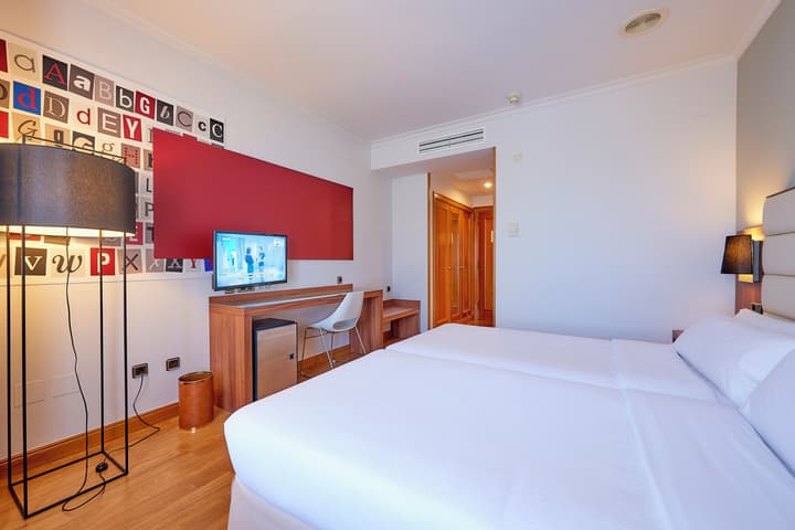 Hotel Vigo Los Galeones Affiliated by Meliá