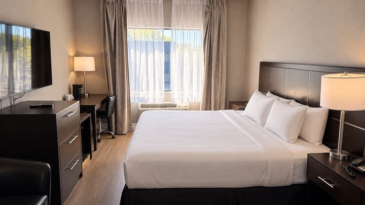 Ambassadeur Hotel
