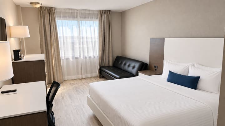 Ambassadeur Hotel