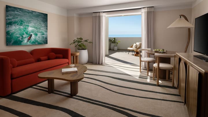 Sandbourne Santa Monica, Autograph Collection