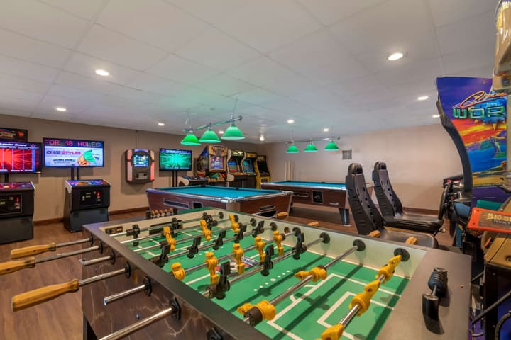 Best Western Plus Executive Court Inn & Conference Center