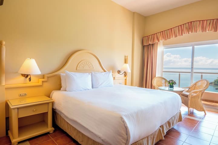Eurostars Grand Cayacoa