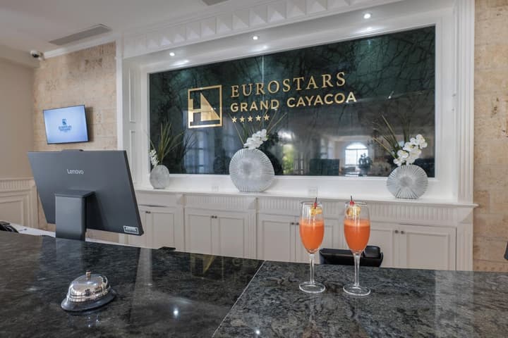 Eurostars Grand Cayacoa