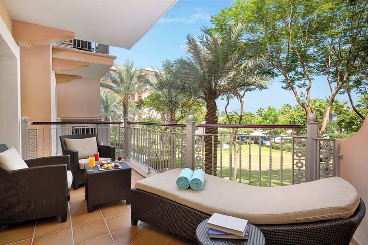 The Ritz-Carlton, Dubai