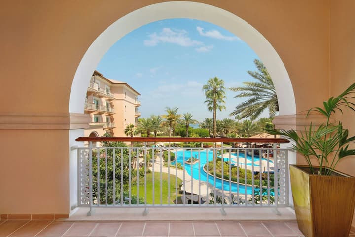 The Ritz-Carlton, Dubai