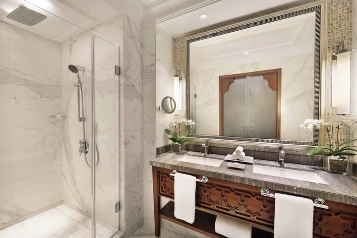 The Ritz-Carlton, Dubai