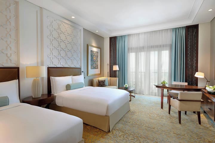 The Ritz-Carlton, Dubai