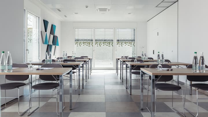 Holiday Inn Express Luzern - Neuenkirch by IHG