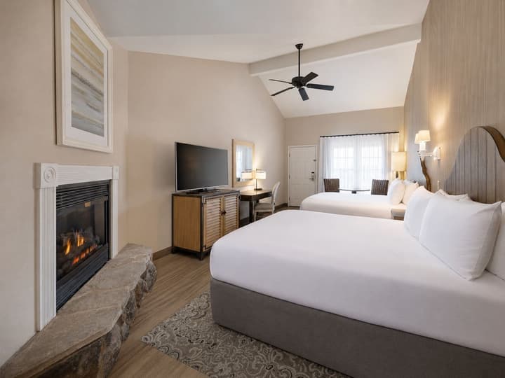 Cottage Inn By The Sea