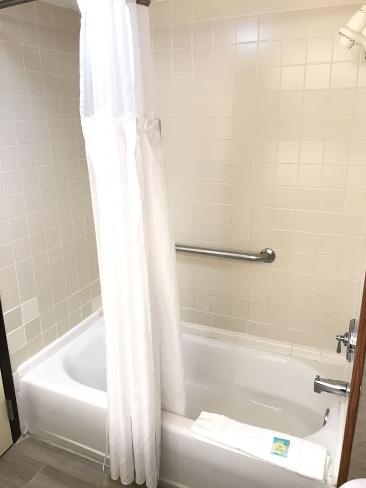 Wingate by Wyndham Convention Ctr Closest Universal Orlando