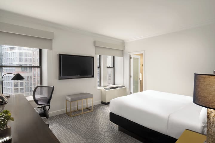 Martinique New York on Broadway, Curio Collection by Hilton