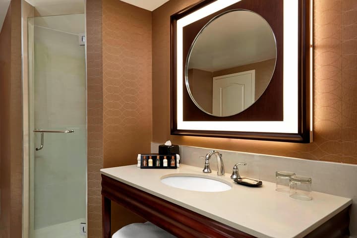 Sheraton Suites Calgary Eau Claire