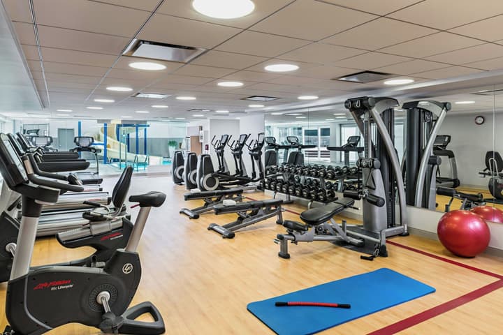 Sheraton Suites Calgary Eau Claire