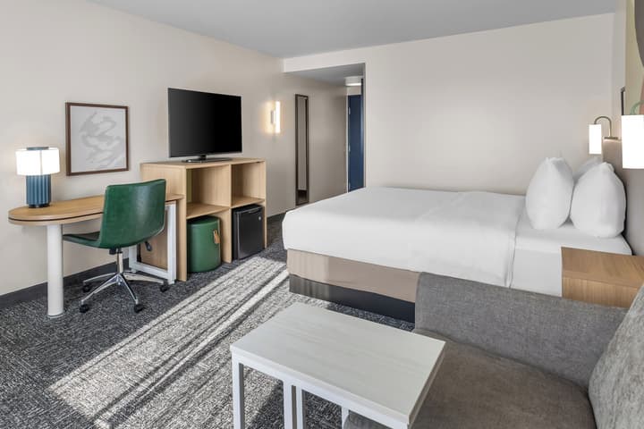 Spark by Hilton Salt Lake City Central