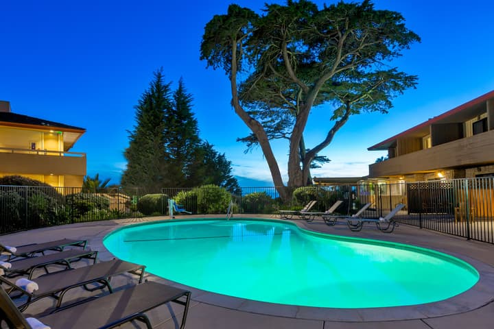 The Pierpont Inn