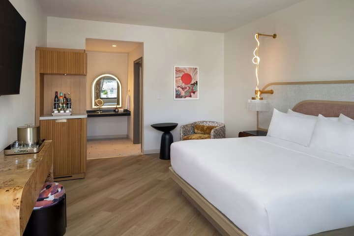 The Luce, St. Pete Beach, a Tribute Portfolio Hotel