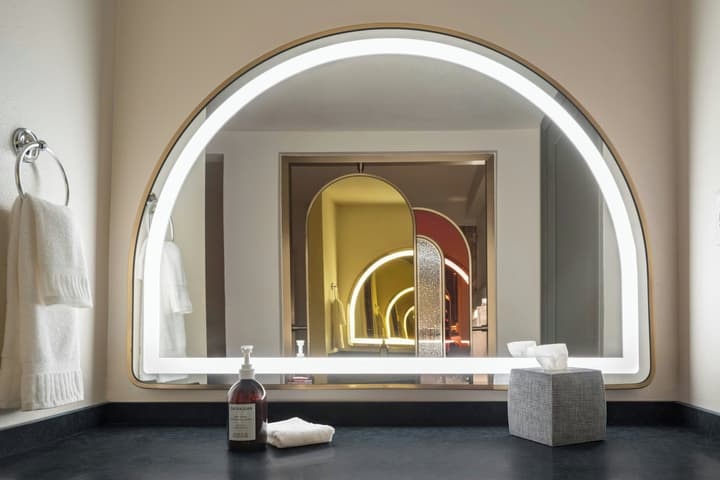 The Luce, St. Pete Beach, a Tribute Portfolio Hotel