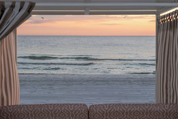The Luce, St. Pete Beach, a Tribute Portfolio Hotel
